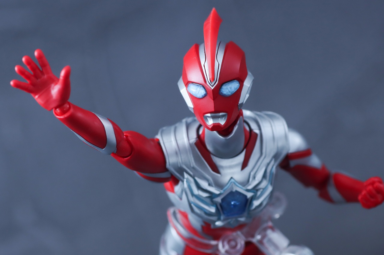 S.H.フィギュアーツ　ウルトラマンオメガ　レビュー　アクション