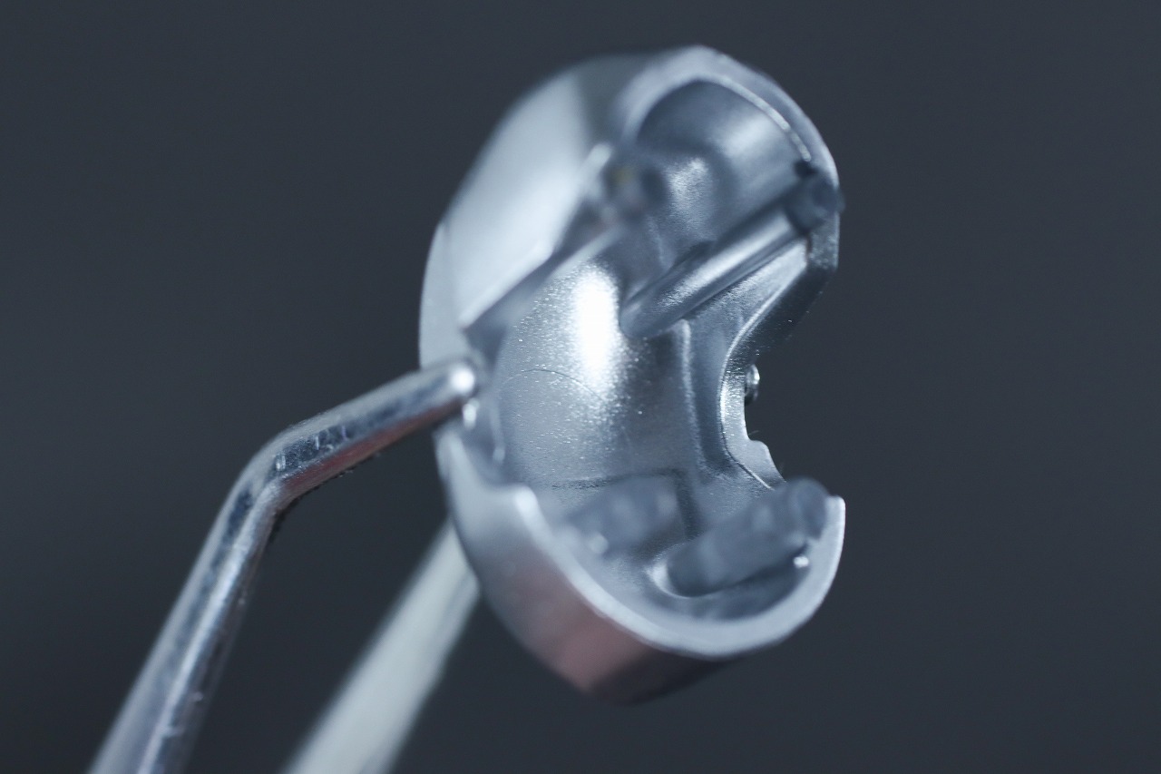 S.H.フィギュアーツ　真骨彫製法　仮面ライダー龍騎　複眼発光