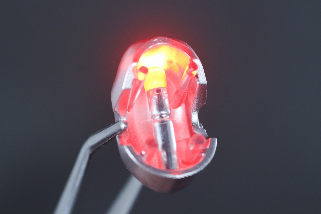 S.H.フィギュアーツ　真骨彫製法　仮面ライダー龍騎　複眼発光