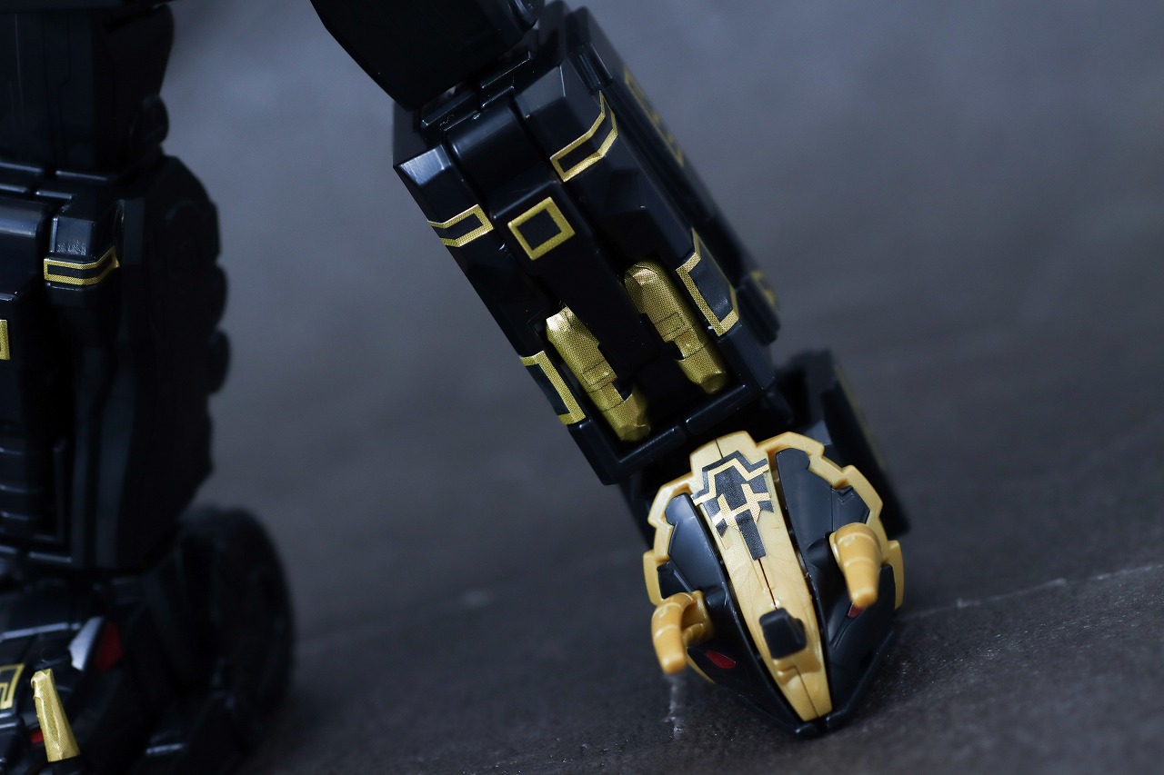 ミニプラ　ブラック大獣神　レビュー　本体