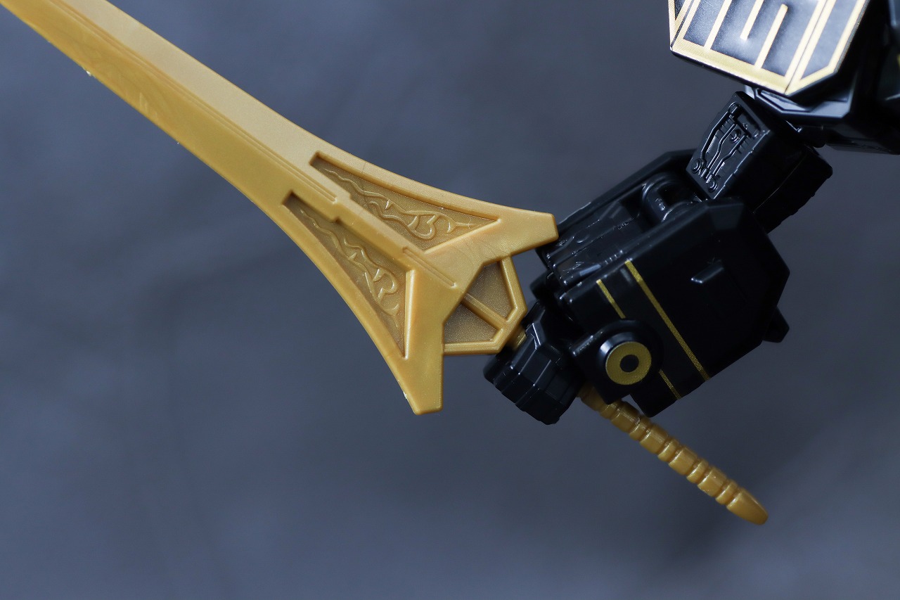 ミニプラ　ブラック大獣神　レビュー　本体