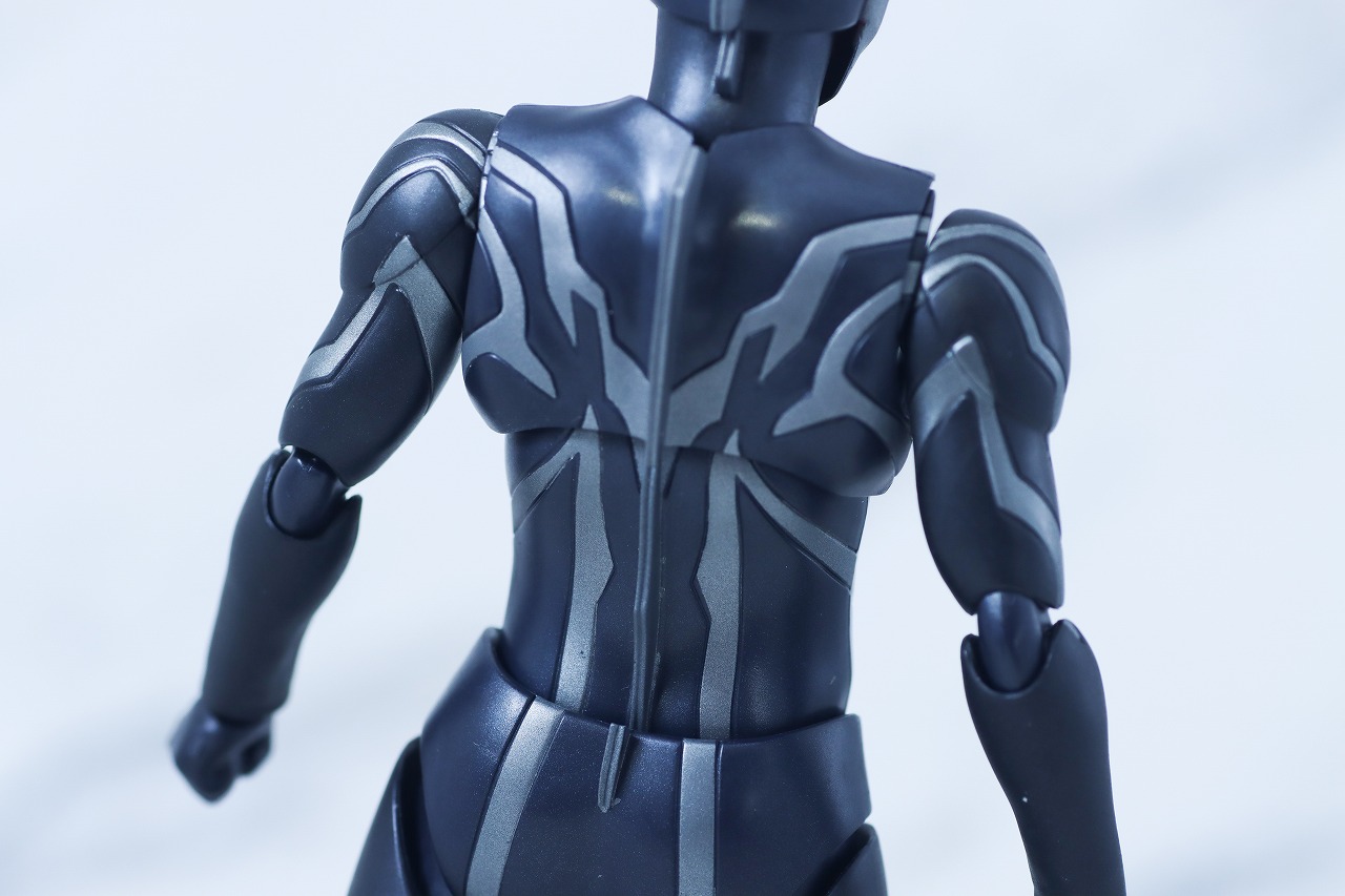 S.H.フィギュアーツ　闇戦士ギルアーク　レビュー　本体