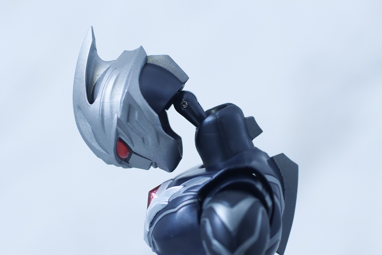 S.H.フィギュアーツ　闇戦士ギルアーク　レビュー　可動範囲