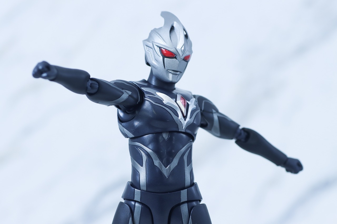 S.H.フィギュアーツ　闇戦士ギルアーク　レビュー　可動範囲