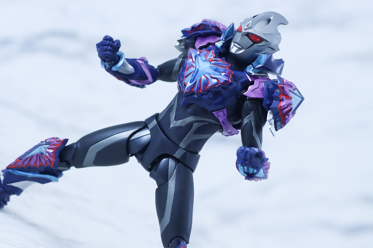 S.H.フィギュアーツ　闇戦士ギルアーク　レビュー　アクション　ギャラクシーアーマー