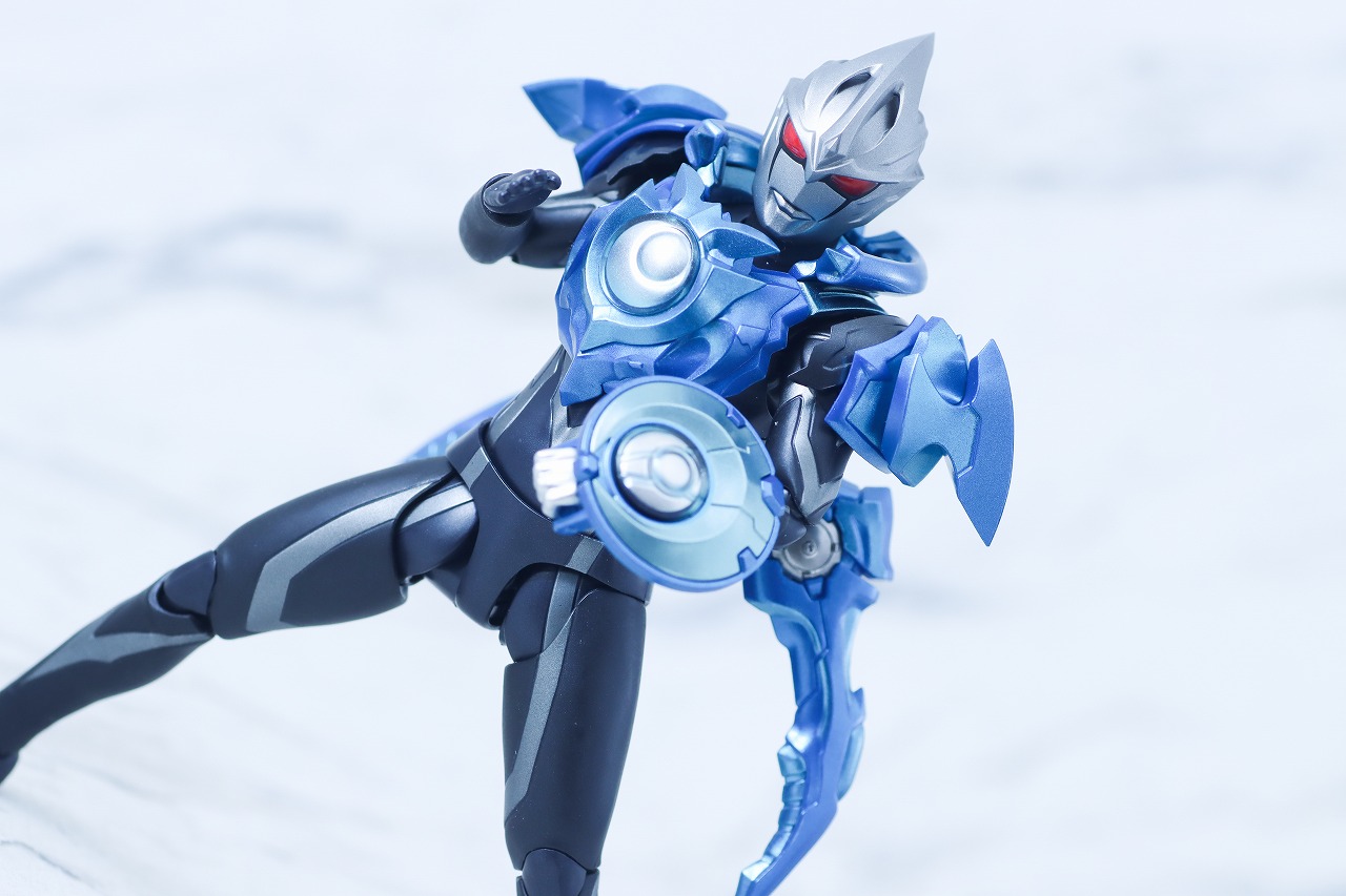 S.H.フィギュアーツ　闇戦士ギルアーク　レビュー　アクション　ルーナアーマー