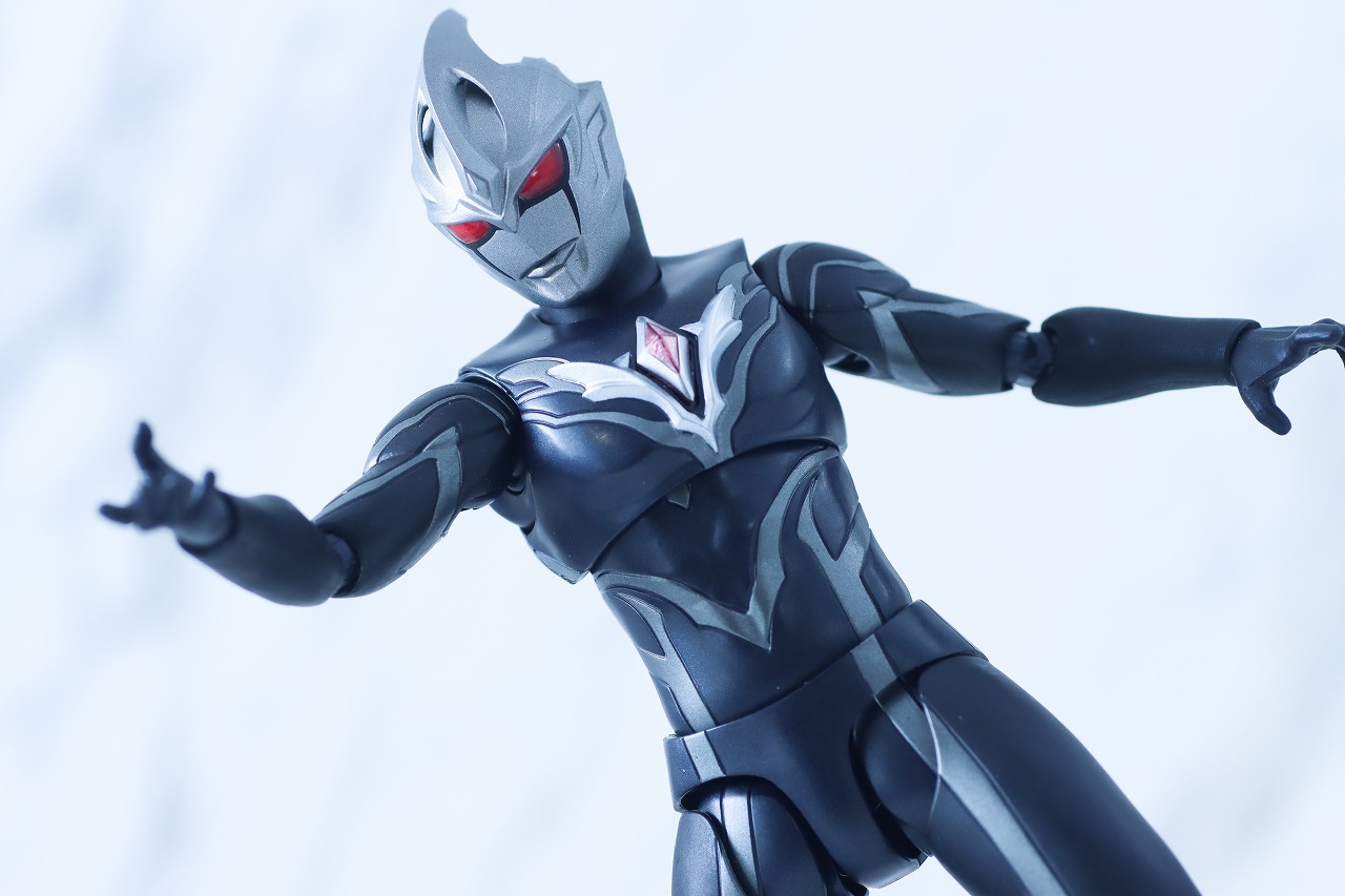 S.H.フィギュアーツ　闇戦士ギルアーク　レビュー