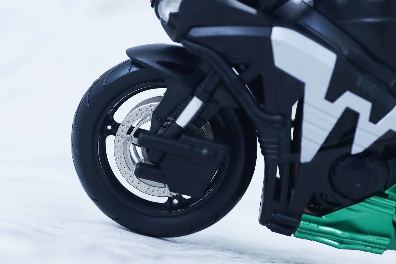 S.H.フィギュアーツ　ハードボイルダー（風都探偵アニメ化記念）　レビュー　本体