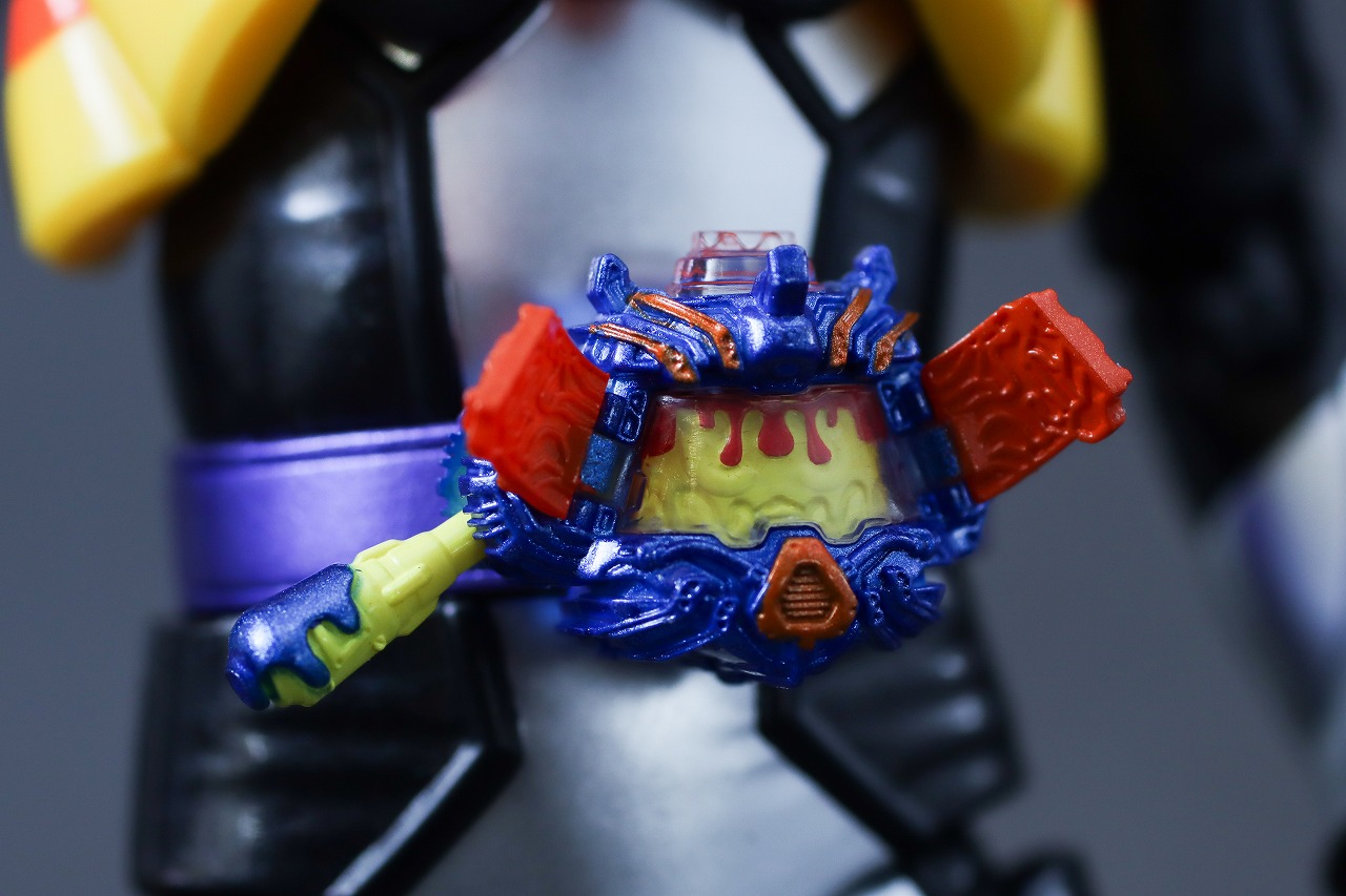 S.H.フィギュアーツ　仮面ライダーヴラム プリンカスタム　レビュー　本体