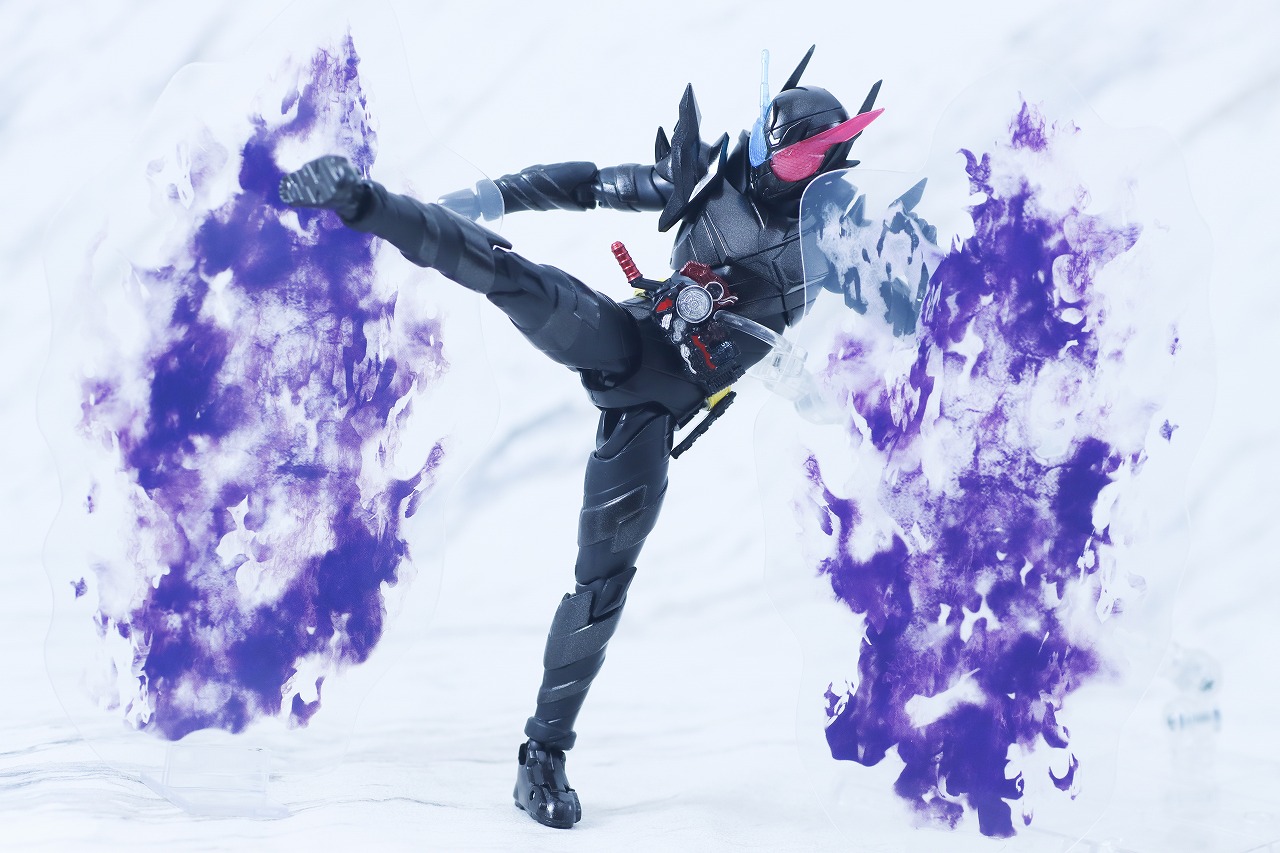 S.H.フィギュアーツ　仮面ライダービルド ラビットタンクハザードフォーム 平成ジェネレーション エディション　レビュー　アクション