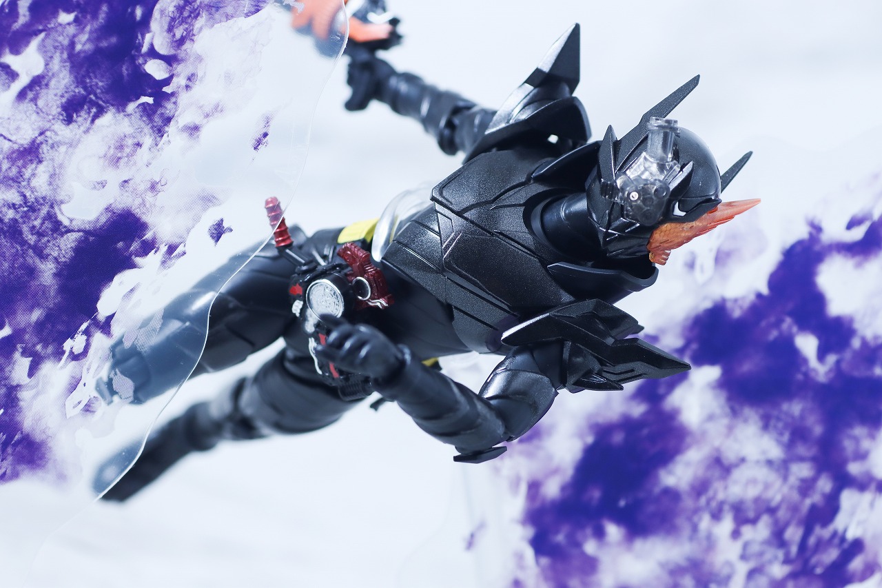 S.H.フィギュアーツ　仮面ライダービルド ラビットタンクハザードフォーム 平成ジェネレーション エディション　レビュー　アクション