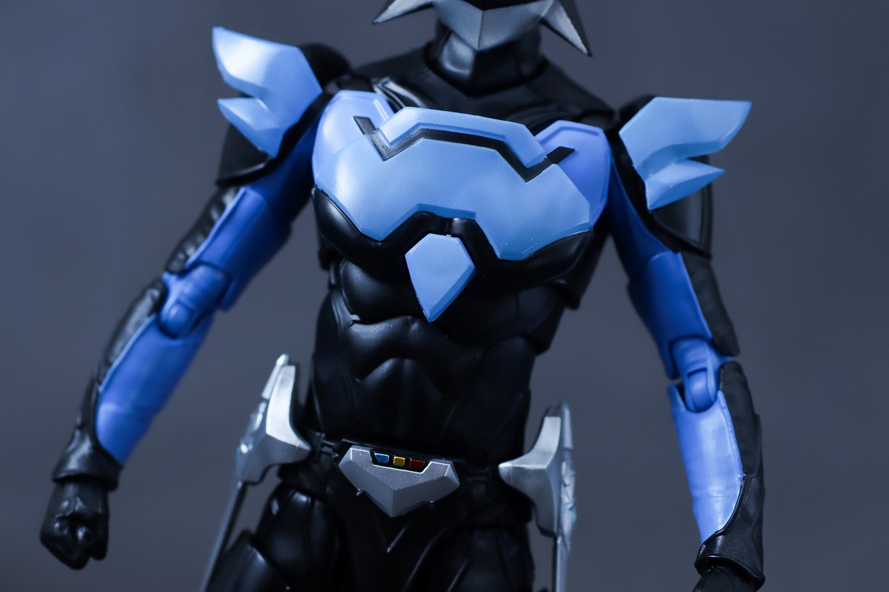 S.H.フィギュアーツ 真骨彫製法　ウイングマン　レビュー　本体