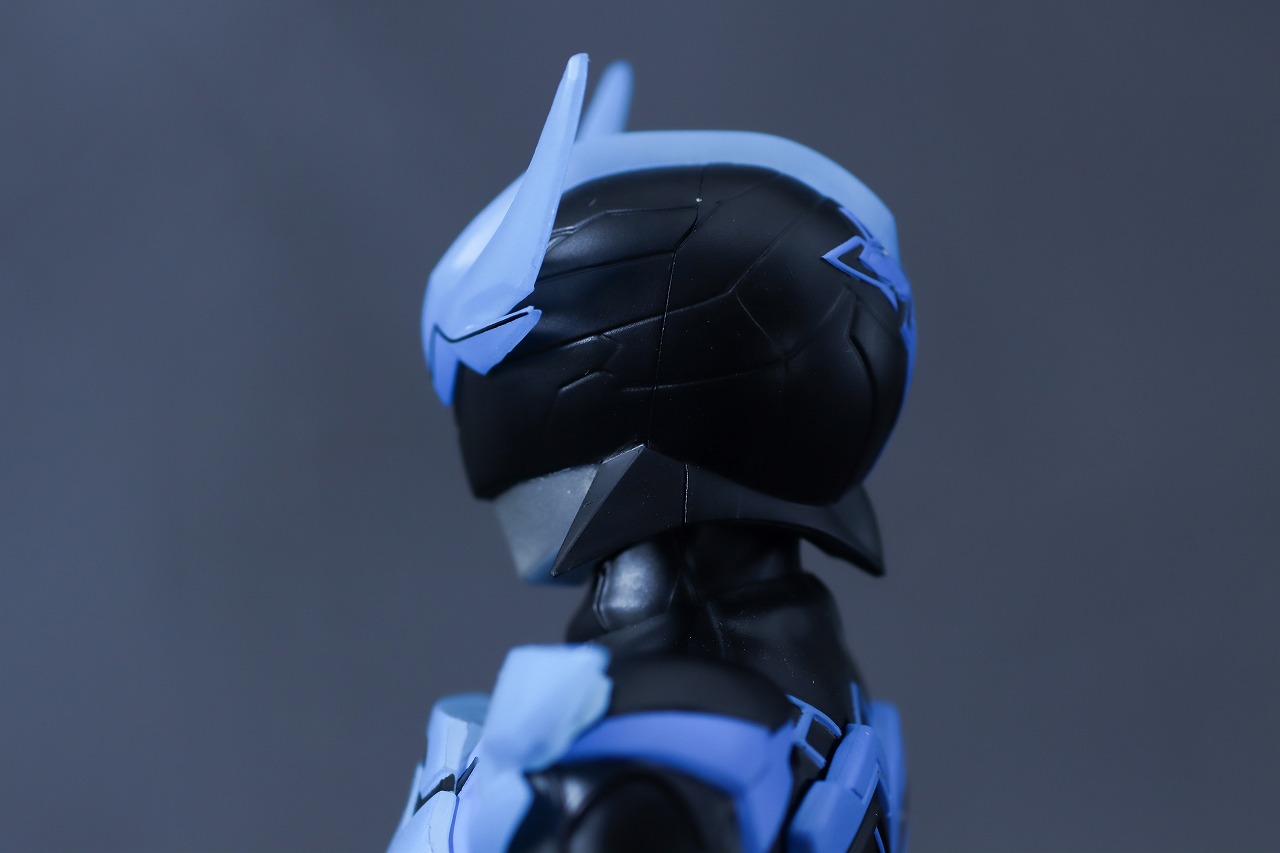 S.H.フィギュアーツ 真骨彫製法　ウイングマン　レビュー　本体