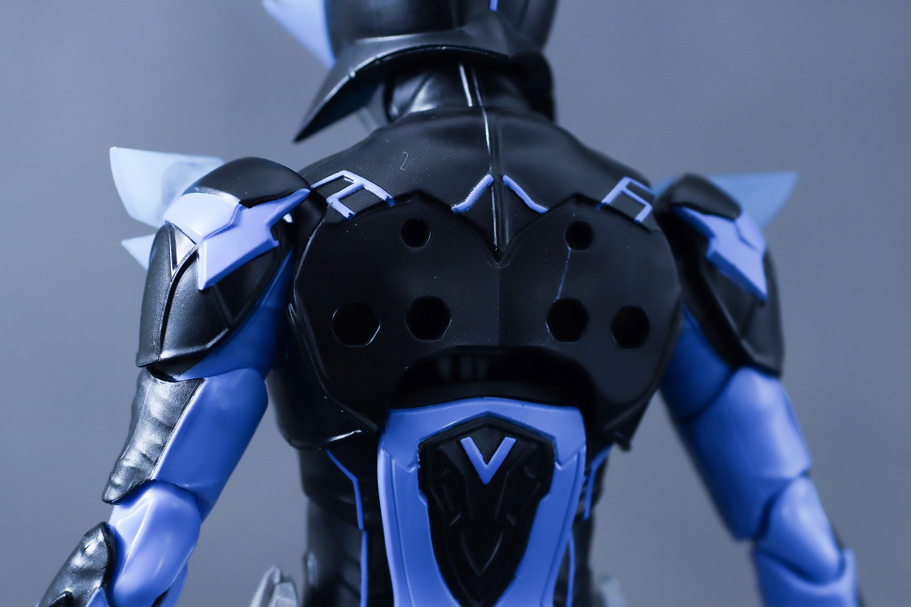 S.H.フィギュアーツ 真骨彫製法　ウイングマン　レビュー　付属品　翼