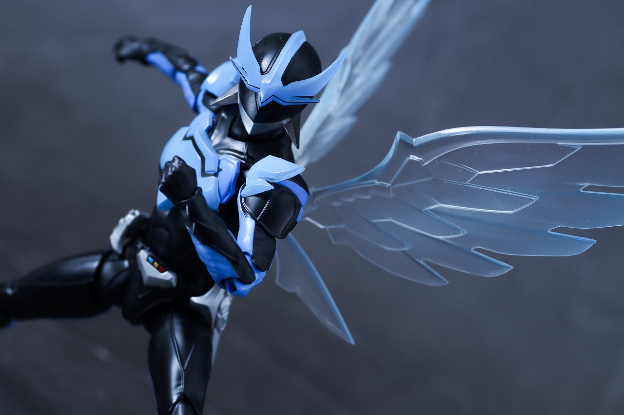 S.H.フィギュアーツ 真骨彫製法　ウイングマン　レビュー　アクション