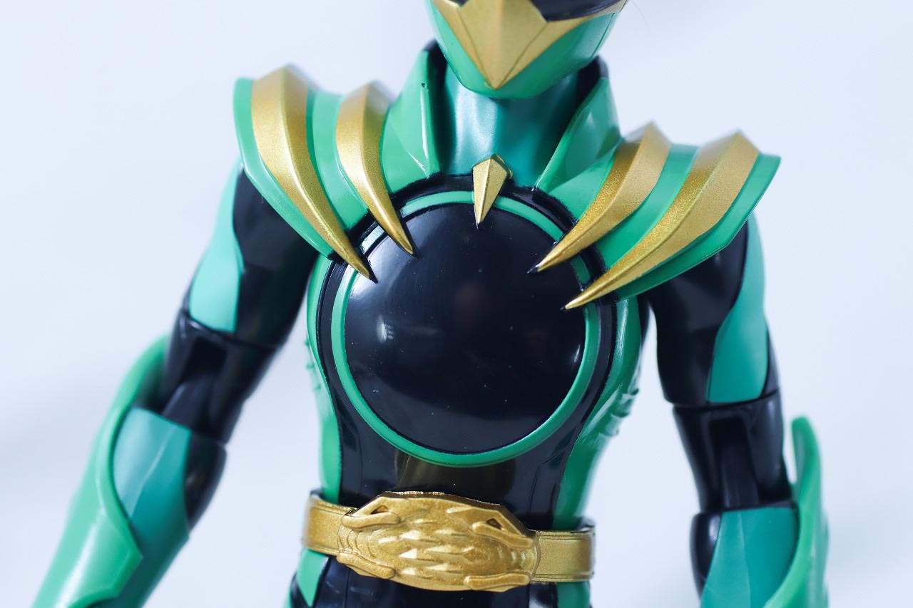 アクションヒーロー　ゴジュウイーグル　レビュー　本体