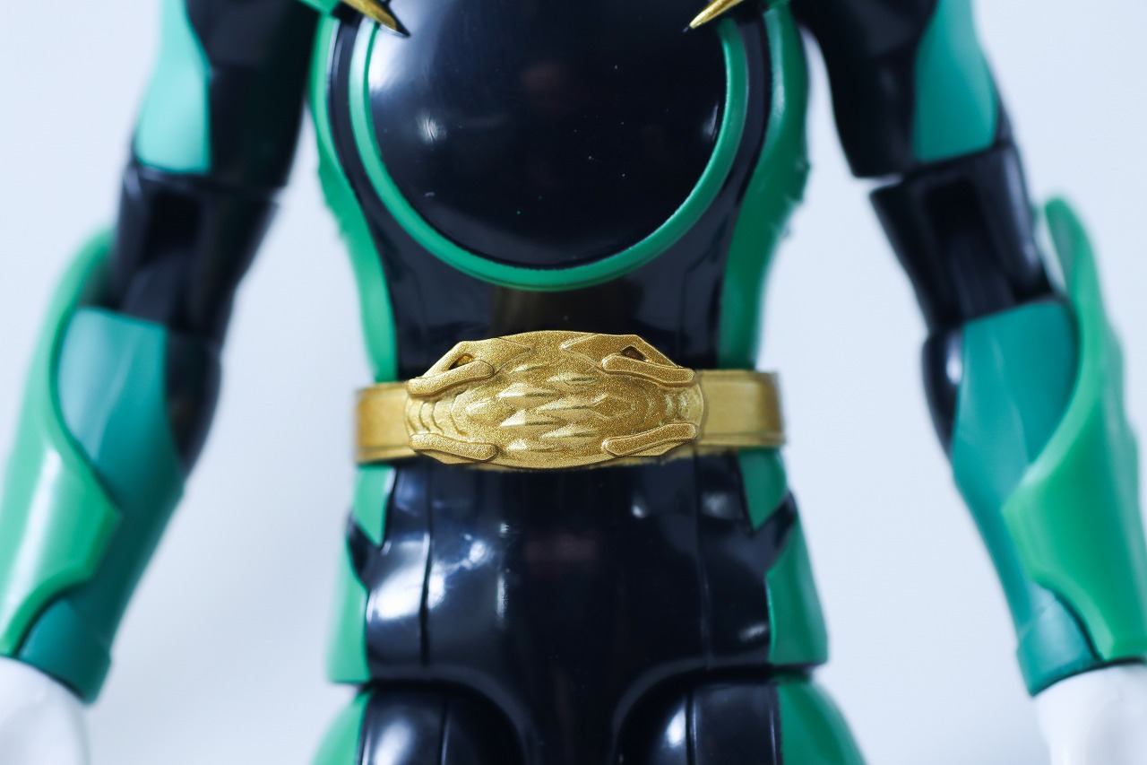 アクションヒーロー　ゴジュウイーグル　レビュー　本体