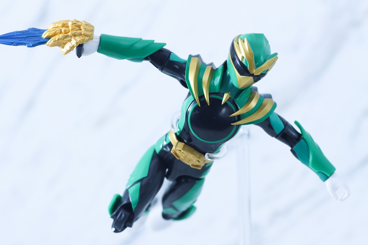 アクションヒーロー　ゴジュウイーグル　レビュー　アクション