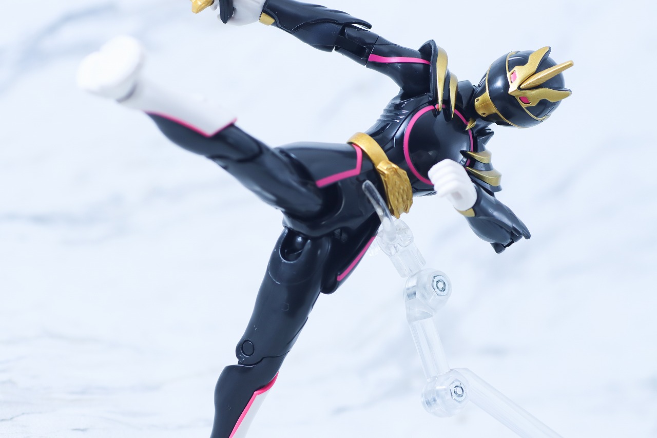 アクションヒーロー　ゴジュウユニコーン　レビュー　アクション