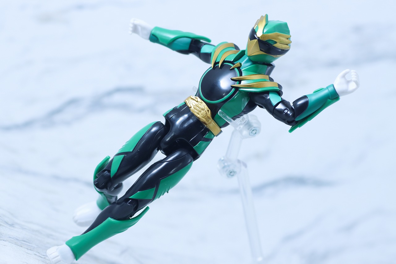 アクションヒーロー　ゴジュウイーグル　レビュー　アクション