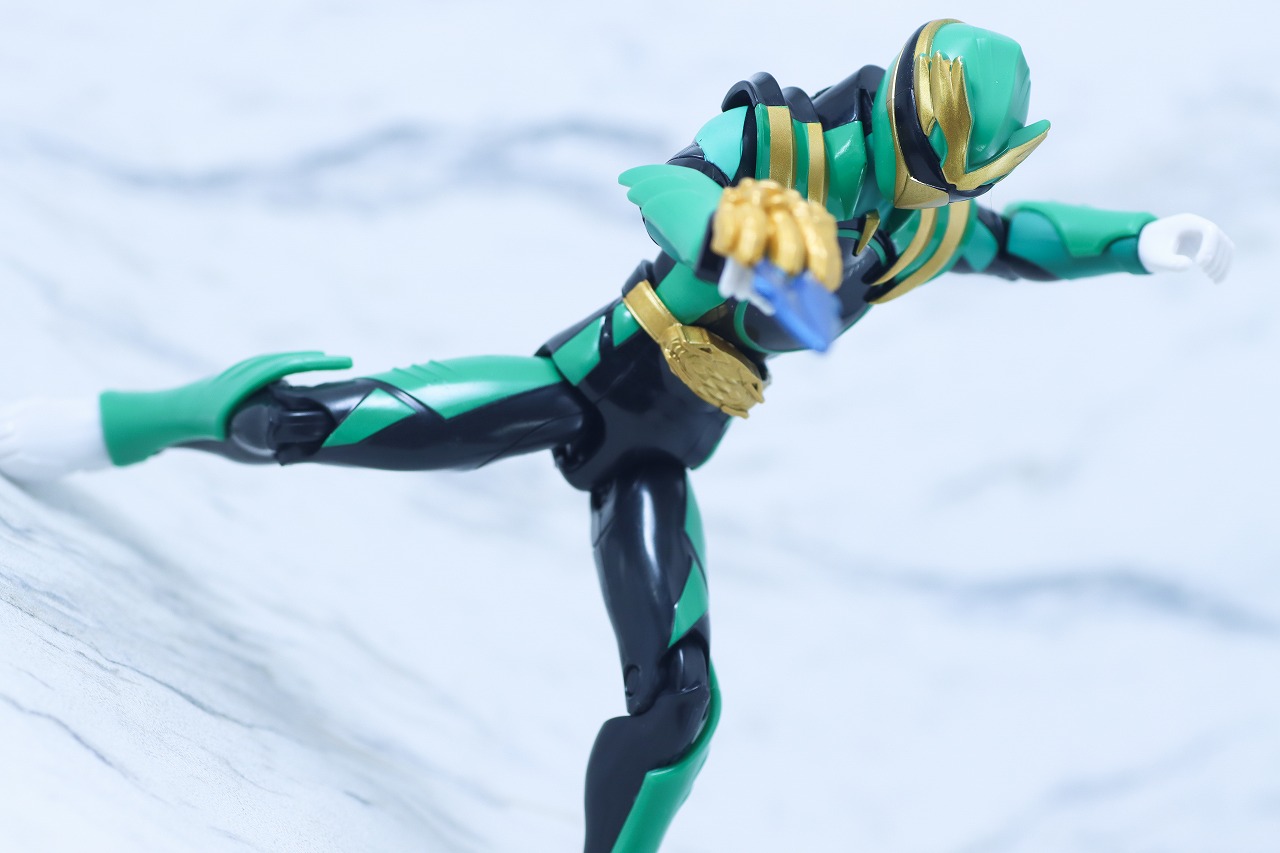 アクションヒーロー　ゴジュウイーグル　レビュー　アクション