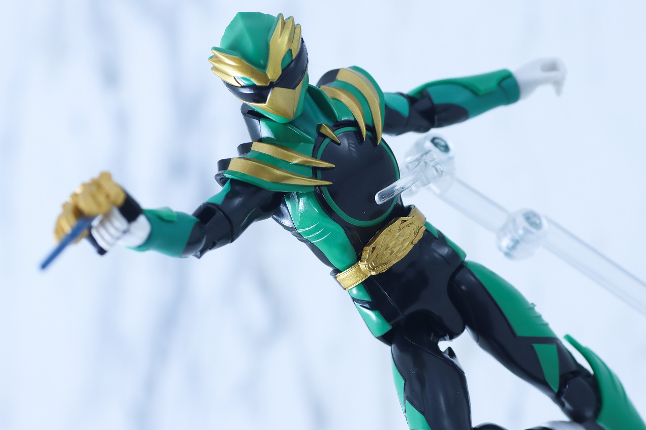 アクションヒーロー　ゴジュウイーグル　レビュー