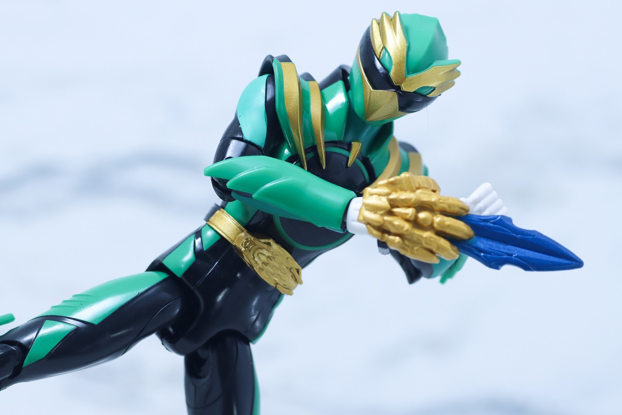 アクションヒーロー　ゴジュウイーグル　レビュー　アクション