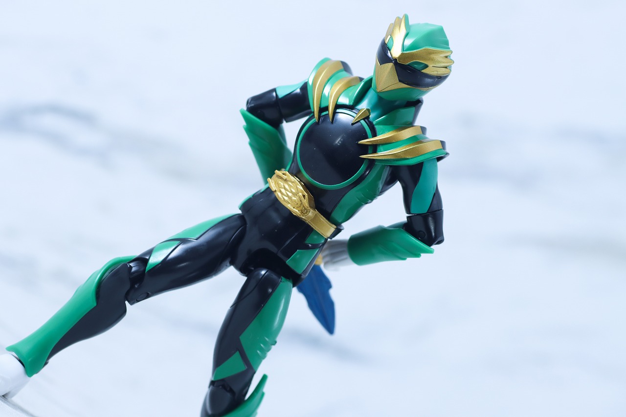 アクションヒーロー　ゴジュウイーグル　レビュー　アクション