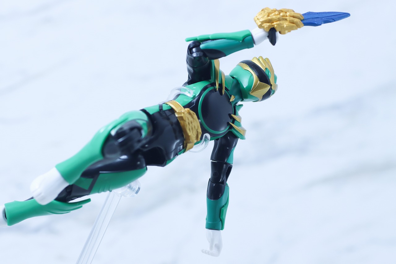 アクションヒーロー　ゴジュウイーグル　レビュー　アクション