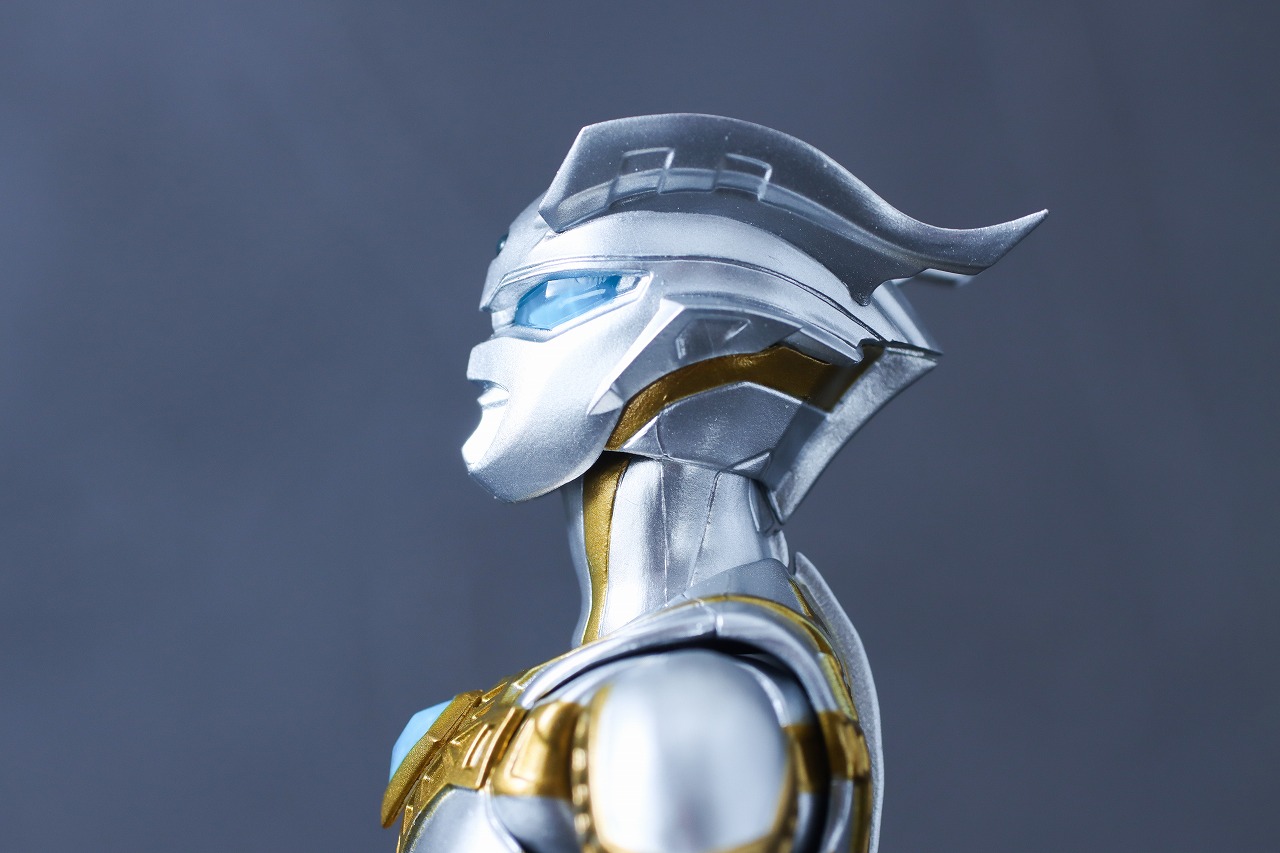 S.H.フィギュアーツ　ウルティメイトシャイニングウルトラマンゼロ ニュージェネ スターズVer.　レビュー　可動範囲