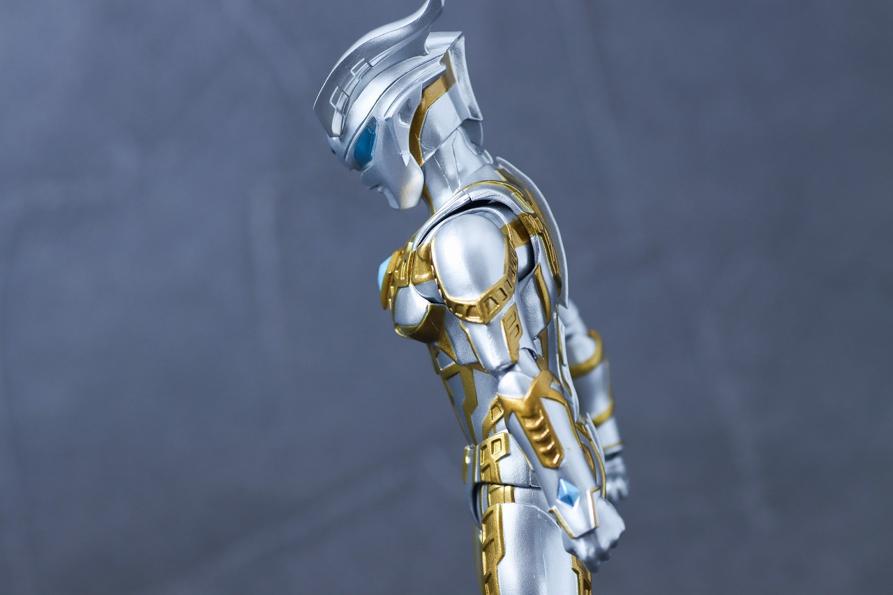 S.H.フィギュアーツ　ウルティメイトシャイニングウルトラマンゼロ ニュージェネ スターズVer.　レビュー　可動範囲