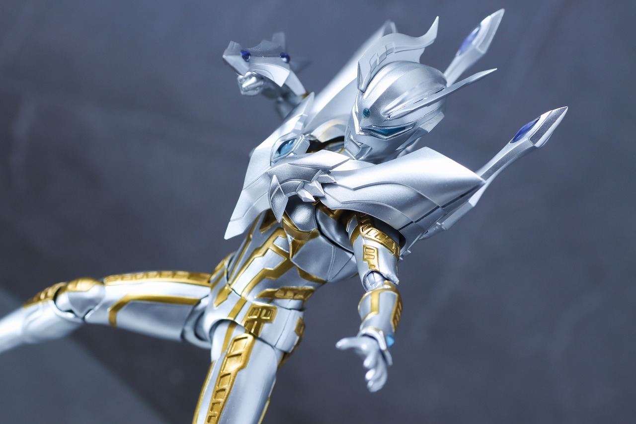S.H.フィギュアーツ　ウルティメイトシャイニングウルトラマンゼロ ニュージェネ スターズVer.　レビュー　アクション