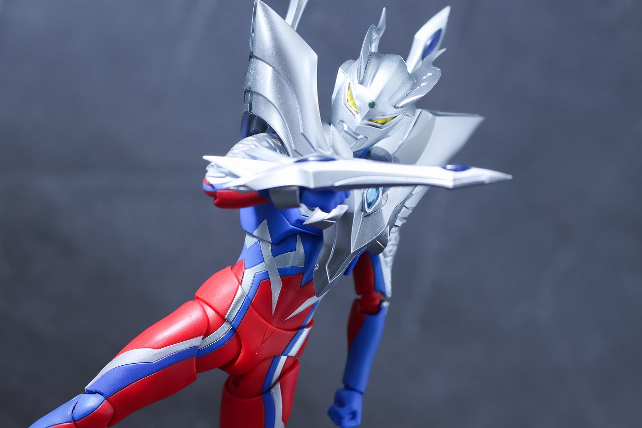 S.H.フィギュアーツ　ウルティメイトシャイニングウルトラマンゼロ ニュージェネ スターズVer.　レビュー　アクション　ウルティメイトウルトラマンゼロ