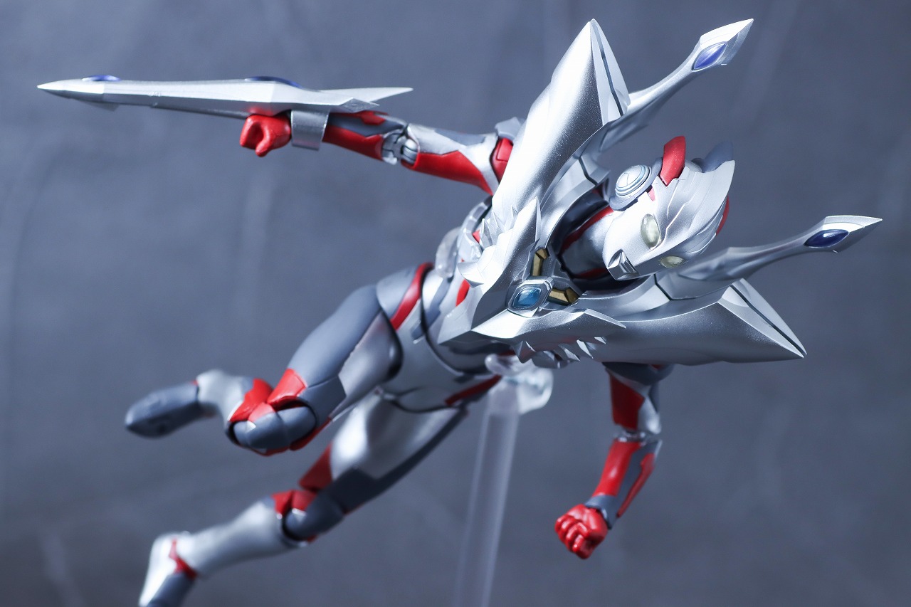 S.H.フィギュアーツ　ウルティメイトシャイニングウルトラマンゼロ ニュージェネ スターズVer.　レビュー　アクション　ウルトラマンエックス ウルトラマンゼロアーマー