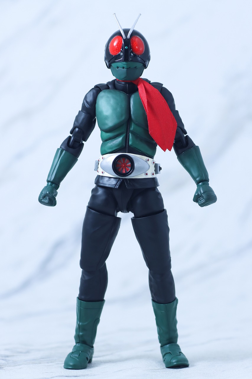 S.H.フィギュアーツ 真骨彫製法 仮面ライダー1号(桜島 Ver.) 栄光の昭和ライダーエディション レビュー 本体