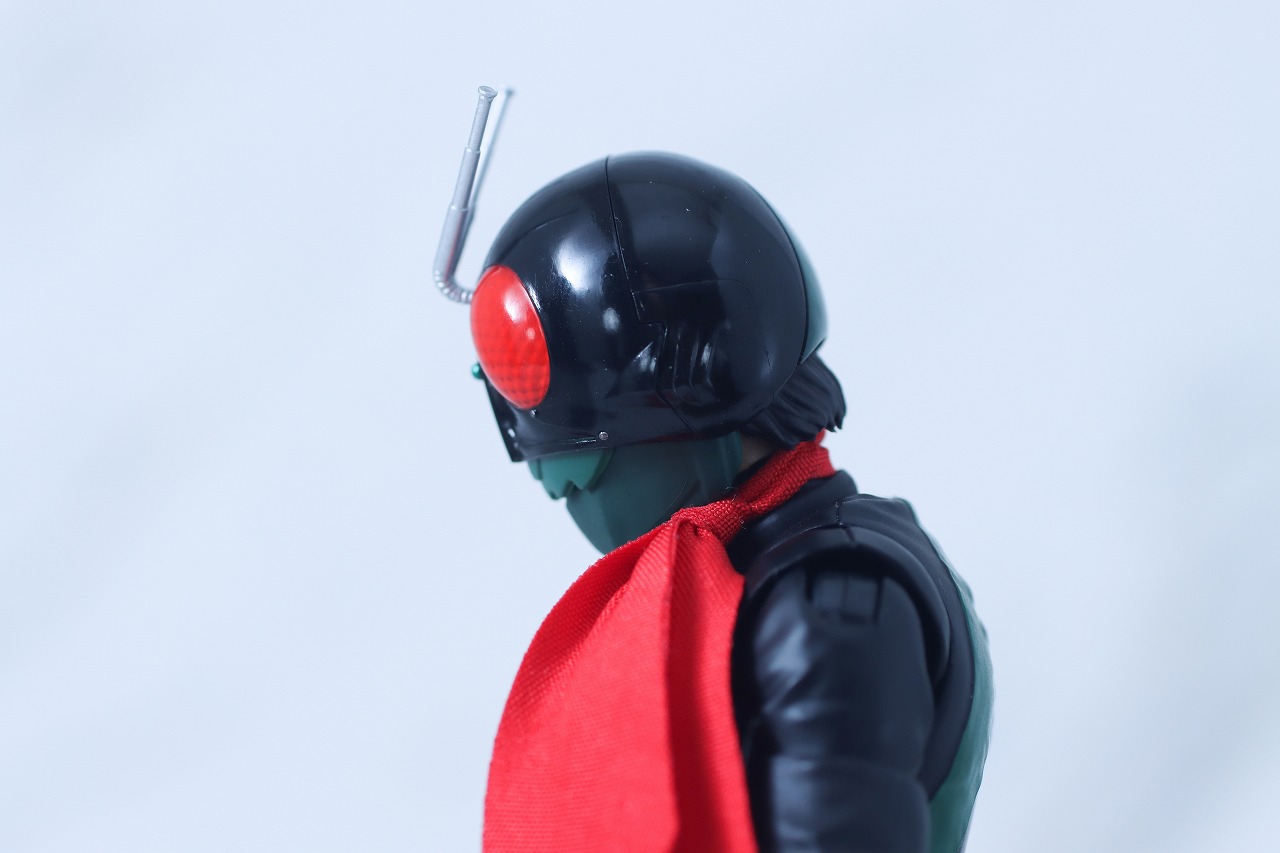S.H.フィギュアーツ 真骨彫製法 仮面ライダー1号(桜島 Ver.) 栄光の昭和ライダーエディション レビュー 可動範囲