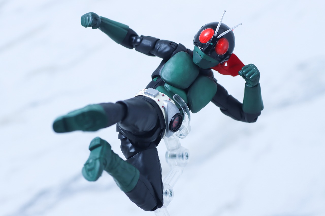 S.H.フィギュアーツ 真骨彫製法　仮面ライダー1号（桜島 Ver.） 栄光の昭和ライダーエディション　レビュー　アクション