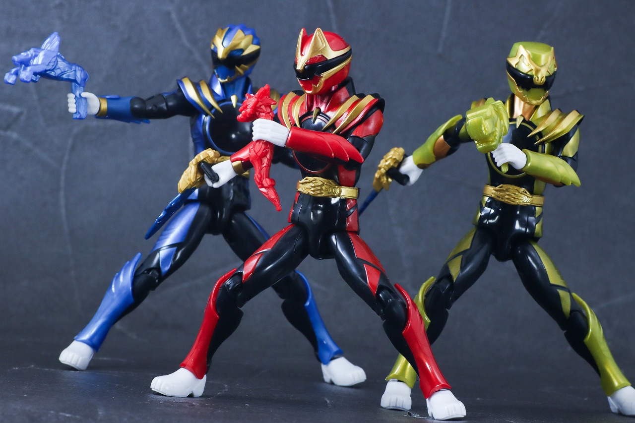 アクションヒーロー　ゴジュウジャー SPセット1　コストコ　レビュー　ゴジュウティラノ　アクション