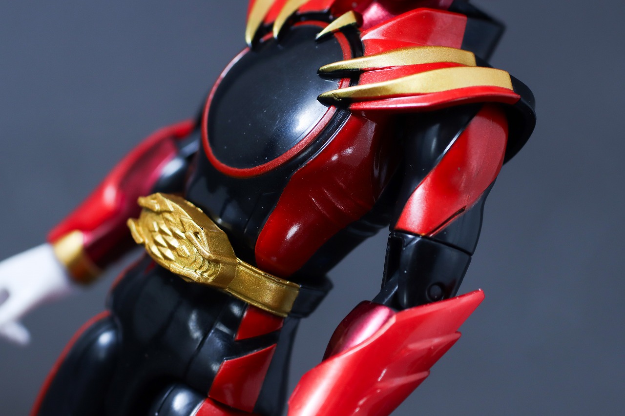 アクションヒーロー　ゴジュウジャー SPセット1　コストコ　レビュー　ゴジュウウルフ　メタリックカラー　本体