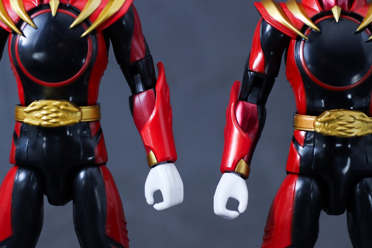 アクションヒーロー　ゴジュウジャー SPセット1　コストコ　レビュー　ゴジュウウルフ　メタリックカラー　比較　通常版