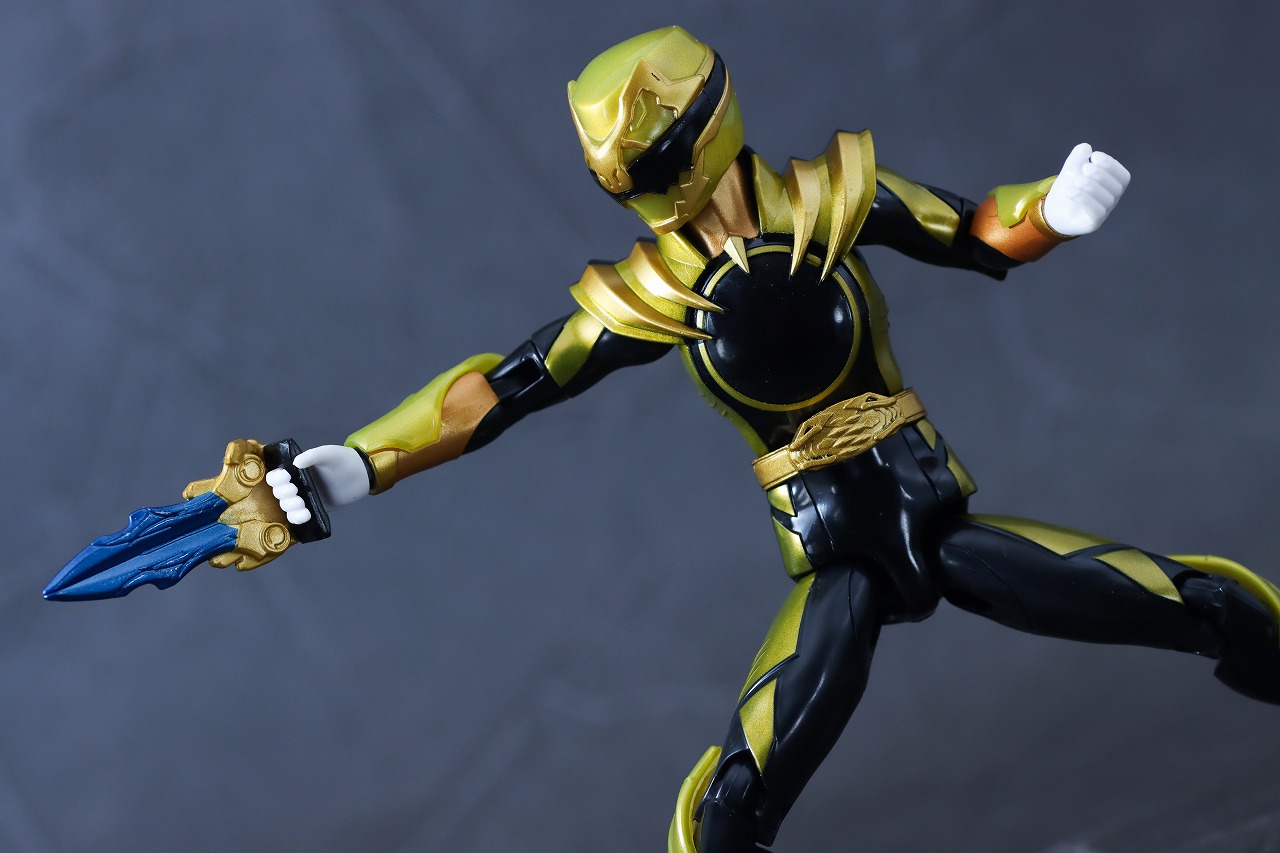 アクションヒーロー　ゴジュウジャー SPセット1　コストコ　レビュー　ゴジュウティラノ　アクション