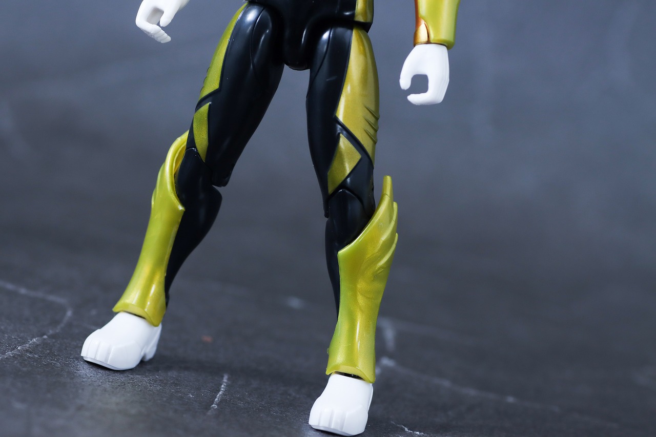 アクションヒーロー　ゴジュウジャー SPセット1　コストコ　レビュー　ゴジュウティラノ　メタリックカラー　本体