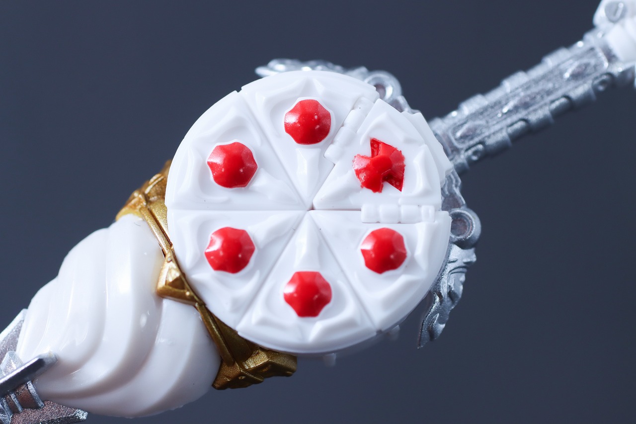 S.H.フィギュアーツ　仮面ライダーガヴ ケーキングフォーム　レビュー　付属品　ガヴホイッピア　ケーキングゴチゾウ