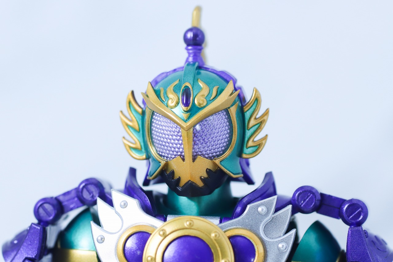 S.H.フィギュアーツ 真骨彫製法　仮面ライダー龍玄 ブドウアームズ　レビュー　本体