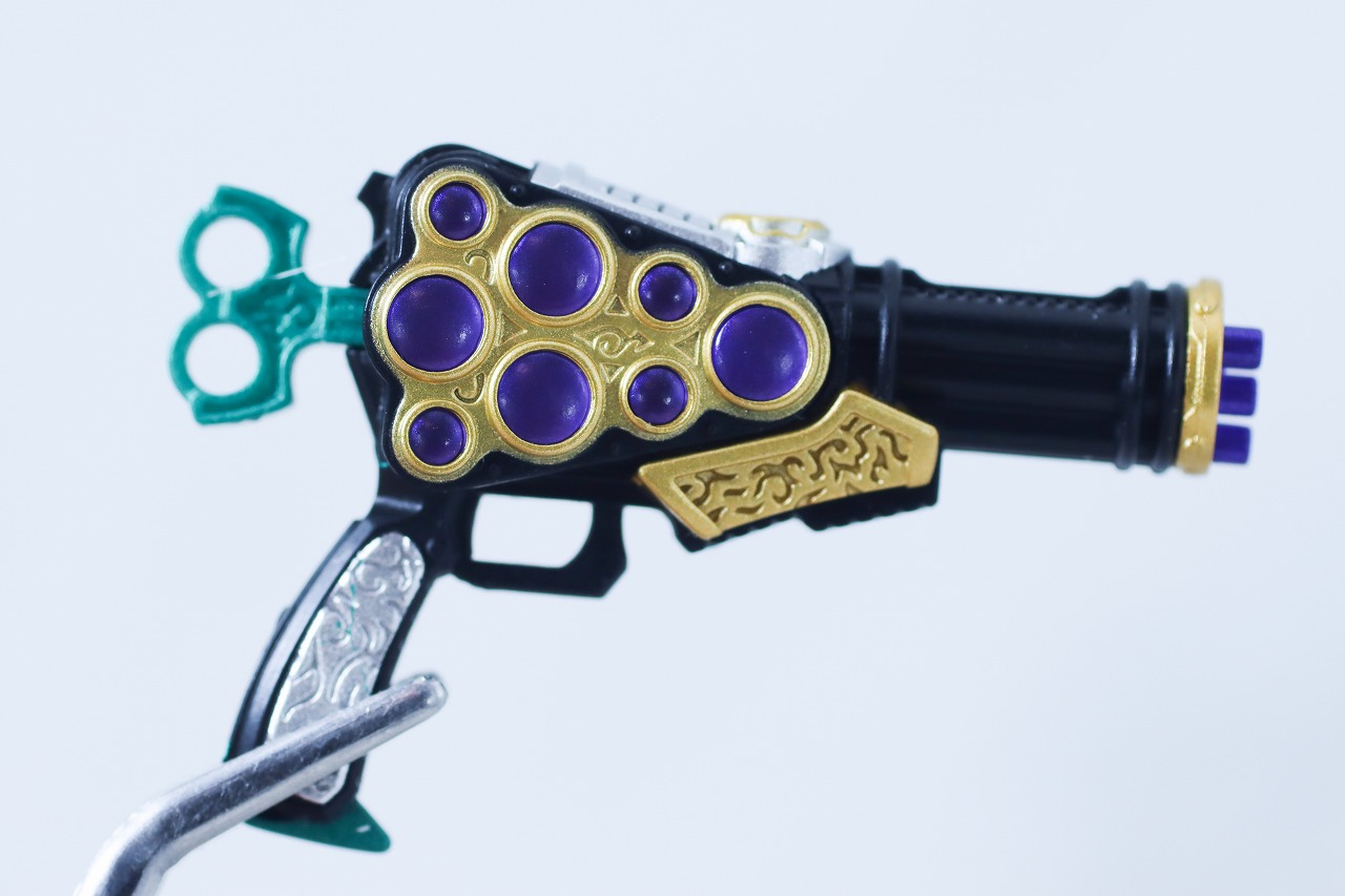 S.H.フィギュアーツ 真骨彫製法　仮面ライダー龍玄 ブドウアームズ　レビュー　付属品　ブドウ龍砲