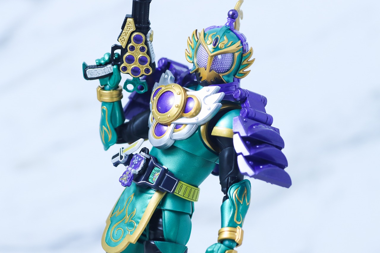 S.H.フィギュアーツ 真骨彫製法　仮面ライダー龍玄 ブドウアームズ　レビュー　アクション