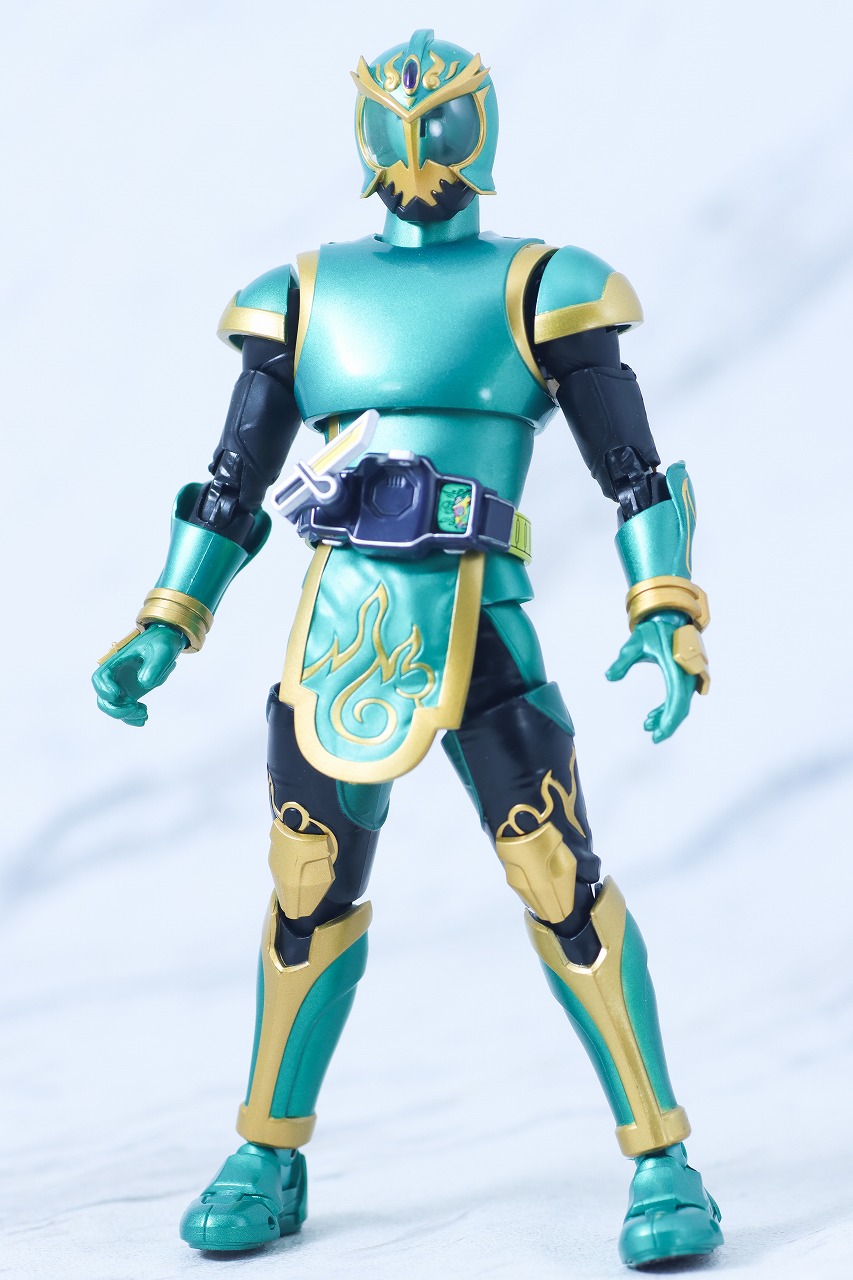 S.H.フィギュアーツ 真骨彫製法　仮面ライダー龍玄 ブドウアームズ　レビュー　アクション