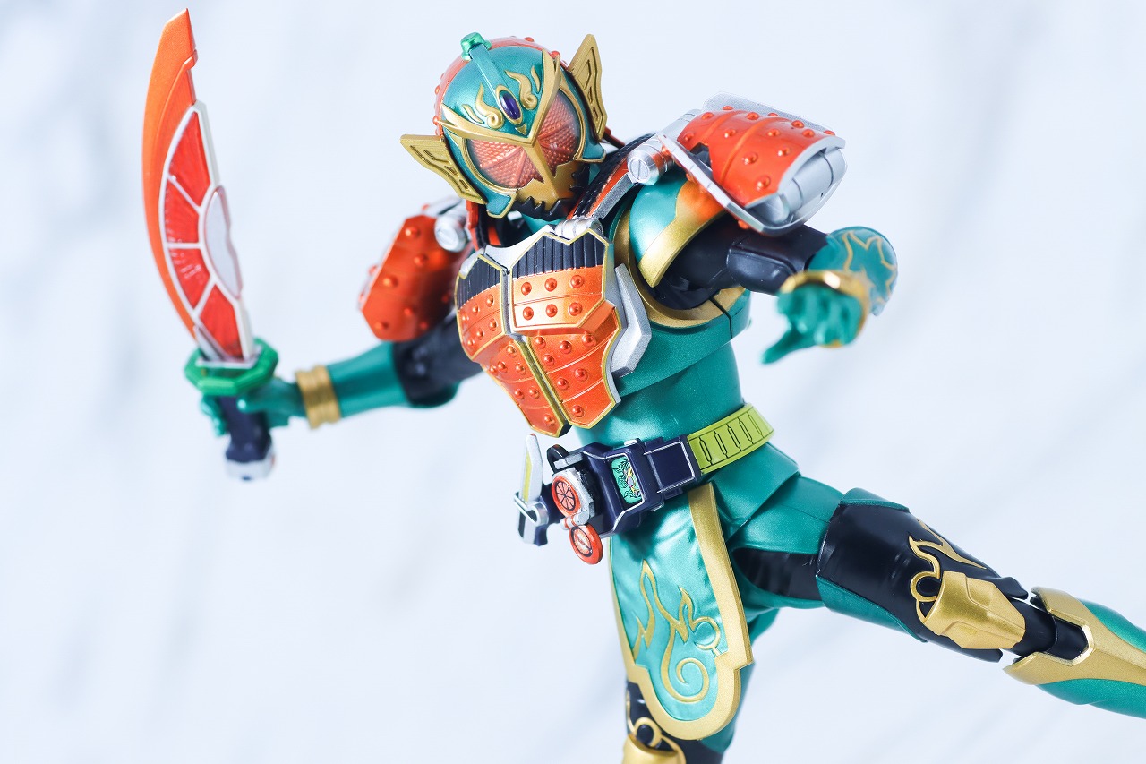 S.H.フィギュアーツ 真骨彫製法　仮面ライダー龍玄 ブドウアームズ　レビュー　アクション　オレンジアームズ