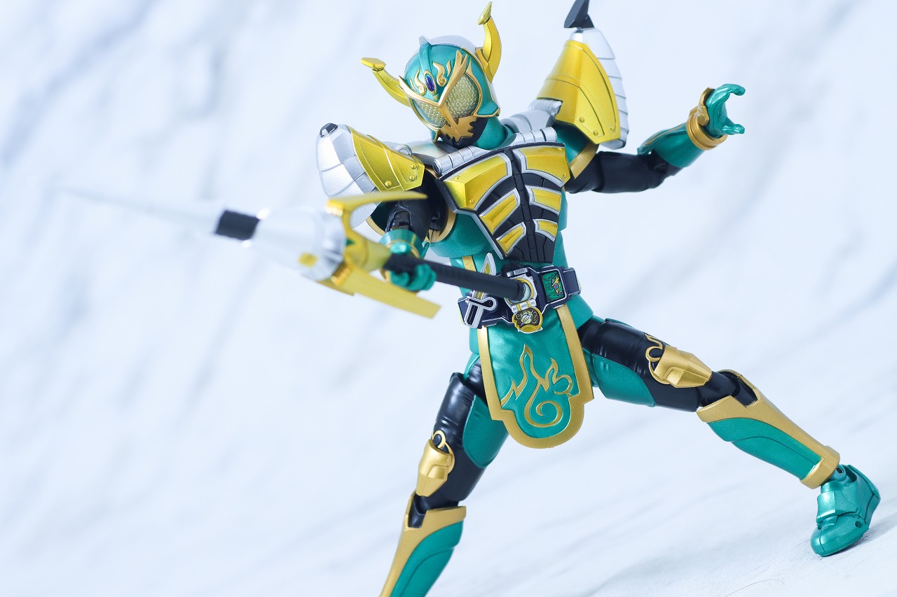 S.H.フィギュアーツ 真骨彫製法　仮面ライダー龍玄 ブドウアームズ　レビュー　アクション　バナナアームズ