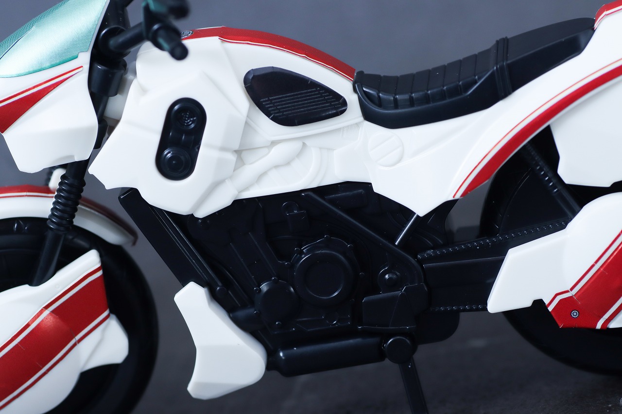 装動　コードゼロイダー　本体